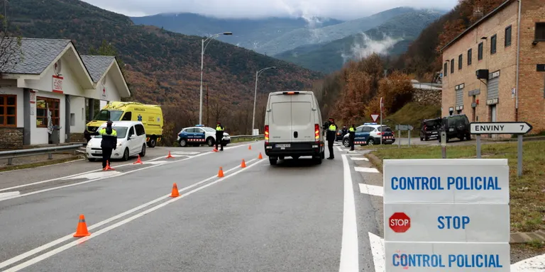 Catalunya afronta deu dies més de noves restriccions al comerç i a la mobilitat per frenar el contagi de coronavirus