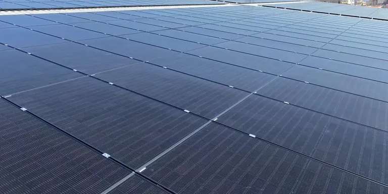 El Morell presenta l'arribada de l'energia fotovoltaica als equipaments municipals