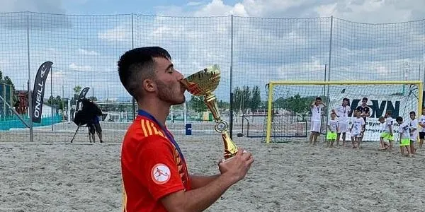 José Arias recull els fruits del seu treball amb la primera convocatòria per jugar a la Selecció Espanyola de futbol platja