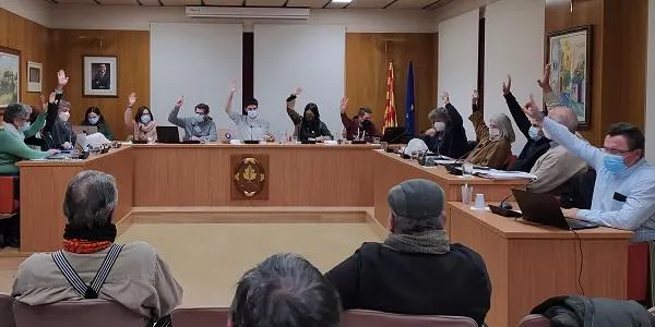 El Ple de l'Ajuntament d'Altafulla mostra el seu suport al 25N i a la immersió lingüística