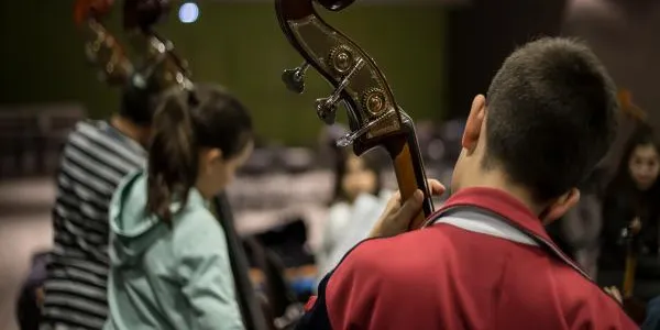 Les escoles de música i les activitats singulars municipals centren dues línies d'ajuts de la Diputació
