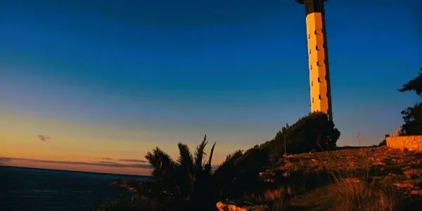L’Ajuntament de Torredembarra impulsa visites al Far per poder veure sortir el sol