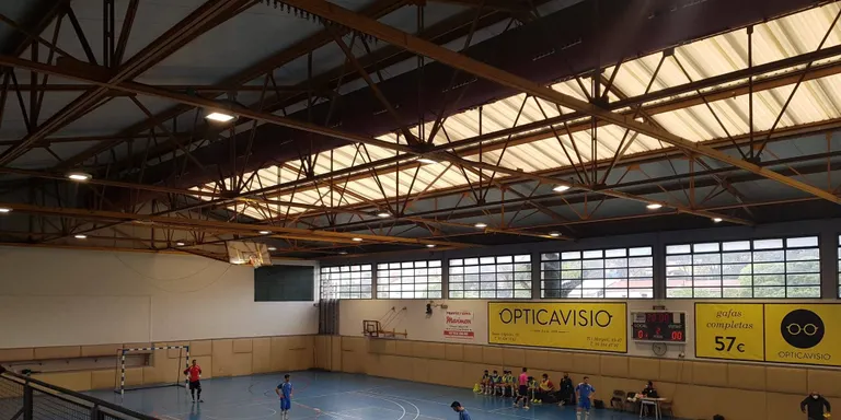 Victòries dels primers equips calderins de futbol i bàsquet masculí a la jornada esportiva del cap de setmana