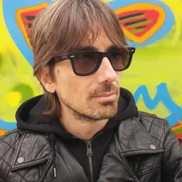 Entrevistes de la Justa del 13/12/2016 — Entrevista a David Cordero sobre la novel·la “Quan la mort és la vida i la vida és la mort” i tertúlia sobre llibertat d’expressió (Ràdio Desvern) - episode art