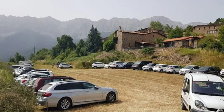 L'EMD d'Estana i el Parc Natural del Cadí-Moixeró habiliten un aparcament de 1.800 m2 per controlar la presència de cotxes