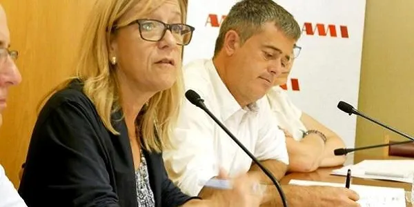 L’AMI qualifica de “lamentable” que l’Estat enviï cartes als funcionaris per “sembrar la por”