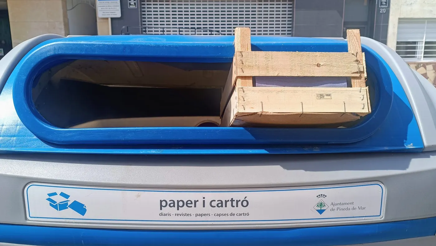«Vecinos En Lucha» trasllada al govern municipal preocupacions de la ciutadania: neteja, seguretat i accessibilitat