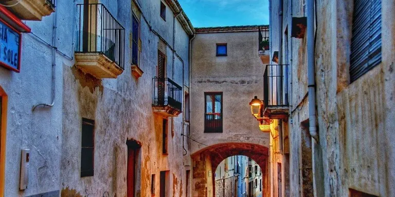 Continuen les visites guiades al patrimoni històric de Torredembarra