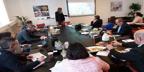 VISITA INSTITUCIONAL A EXPERIENCIAS DE REFERENCIA PARA EL PARQUE EMPRESARIAL URBANO DE VÍA IRUN