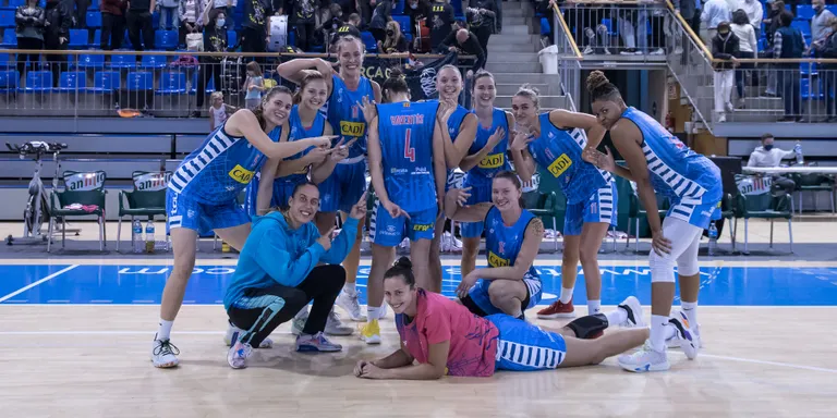 El Cadí La Seu segueix líder i confirma el seu millor inici a la Lliga Femenina de bàsquet