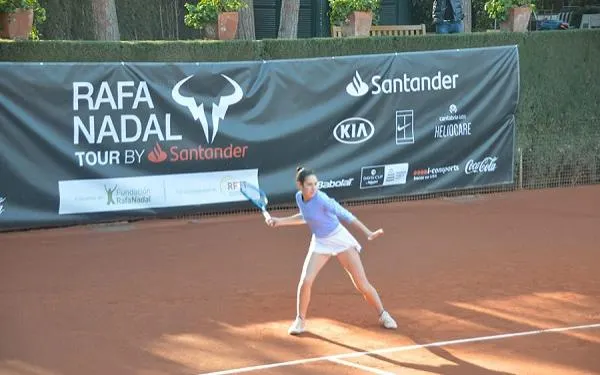 Anna Ortiz cau en les semifinals de la tercera prova del circuit Rafa Nadal Tour