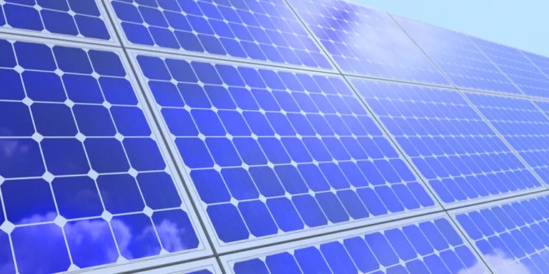 Impuls Solar Vallès porta l’energia renovable a 100 llars vallesanes