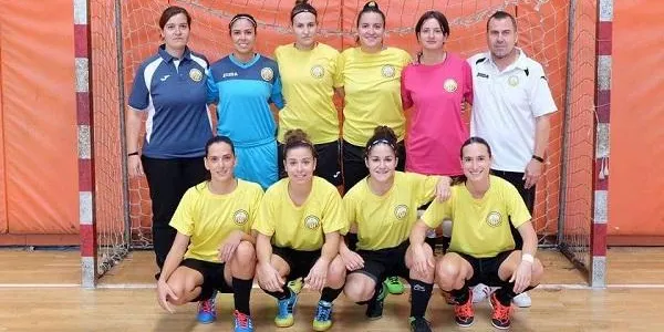 L’equip femení del CFS Altafulla diu adéu dotze temporades després