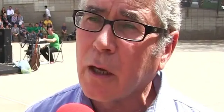 Hoy, compañeros, no puede ser diferente