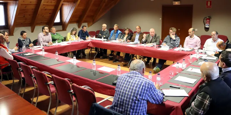 Els alcaldes de la Val d'Aran demanen prohibir activitats al riu Garona quan superi els 80 m3/s