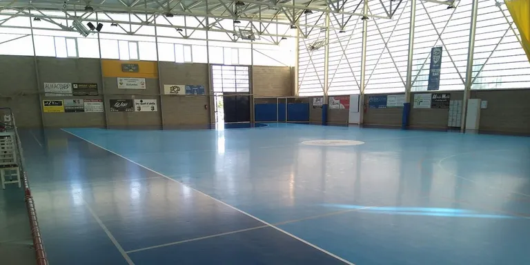 Les instal.lacions esportives municipals reobren amb limitacions