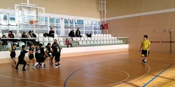 L’equip Infantil Femení del CB Altafulla dóna el tret de sortida a la nova jornada de competició