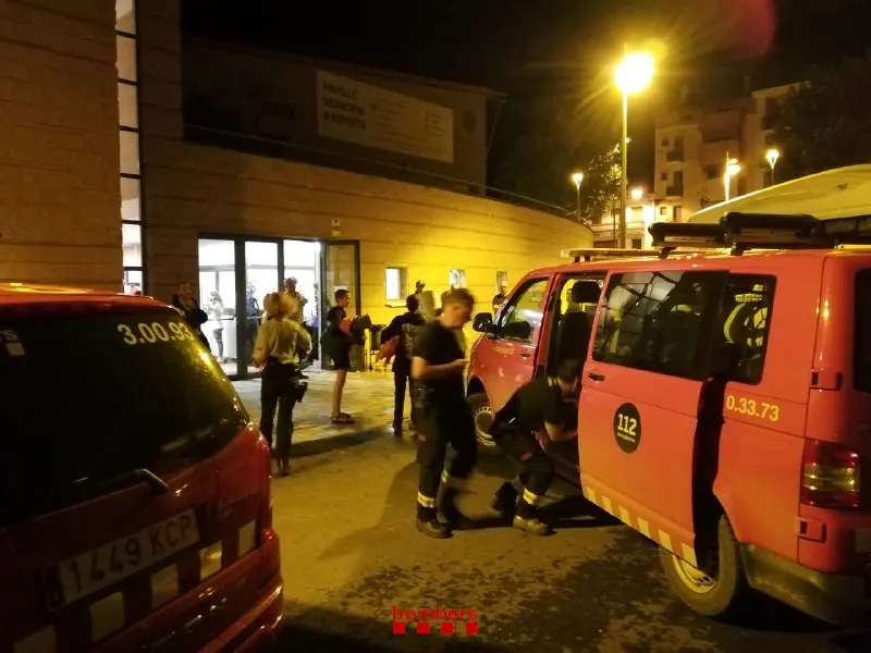 Els Bombers de la Generalitat evacuen un grup de joves i monitors de Caldes per la pluja caiguda a Aramunt