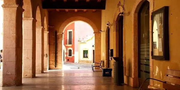 L’oposició en bloc demana diàleg al govern en minoria d’AA