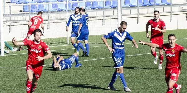 Pedro Martín aniquila el Badalona i brinda la primera victòria del Nàstic a domicili