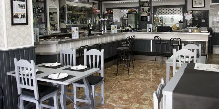El restaurante «La Brasa» pone en marcha un servicio a domicilio en el confinamiento