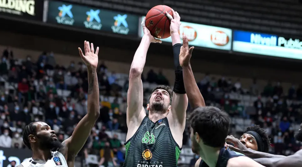 El Joventut brilla a l'Olímpic i supera al Partizan (92-84)