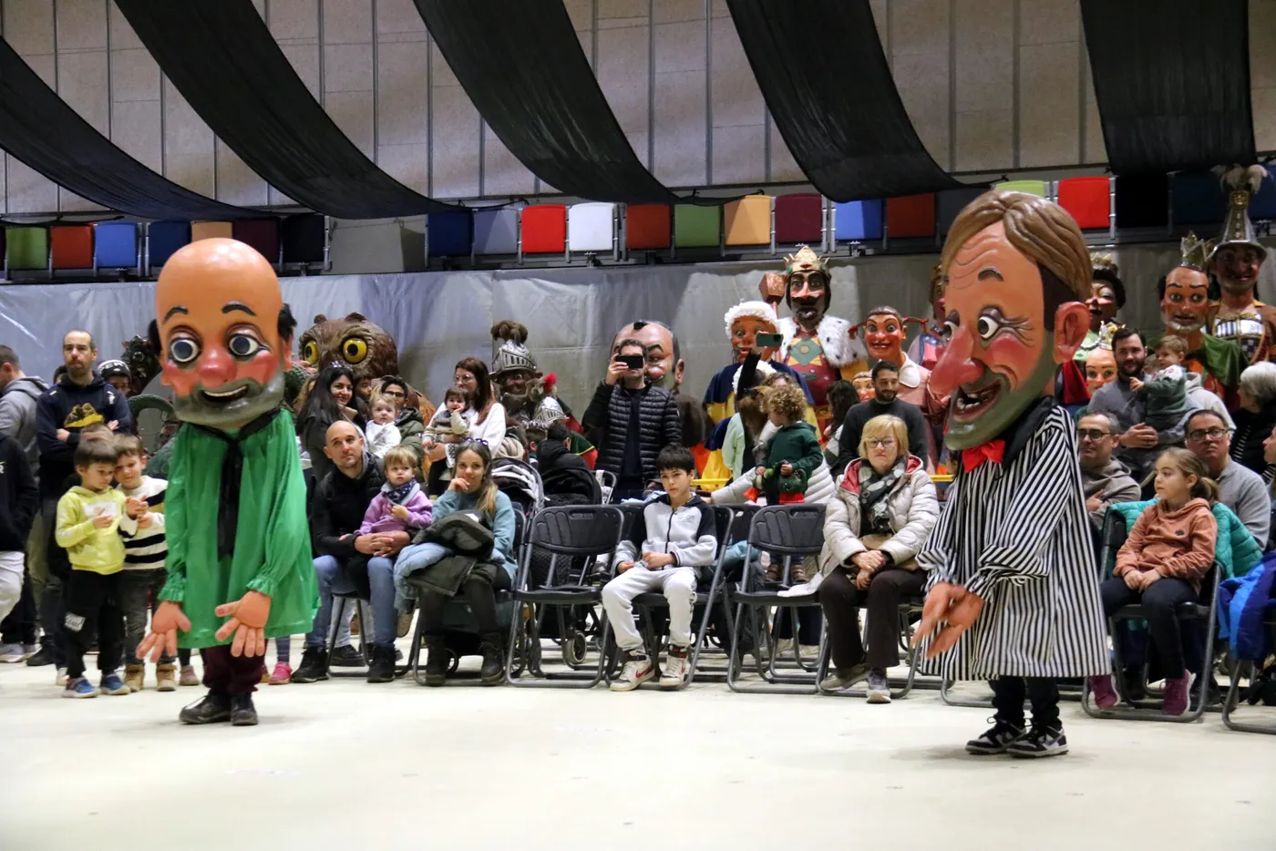El Carnaval de Solsona escalfa motors amb els assajos dels ballets