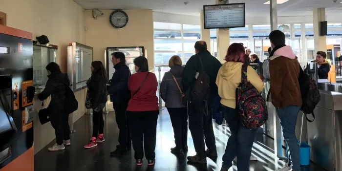 Una incidència a l'estació de RENFE provoca retards d'una hora entre Mataró i Blanes