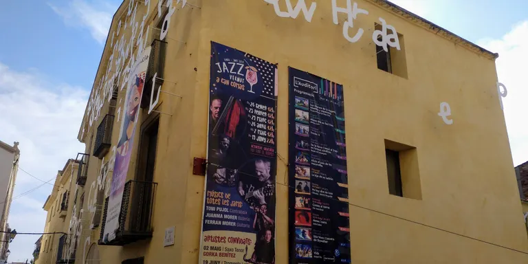 No hi ha data prevista pel retorn de les activitats culturals ni l'organització d'espectacles o actuacions