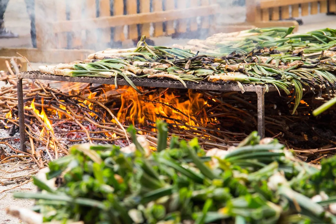 Els calçots comencen a viatjar per Espanya