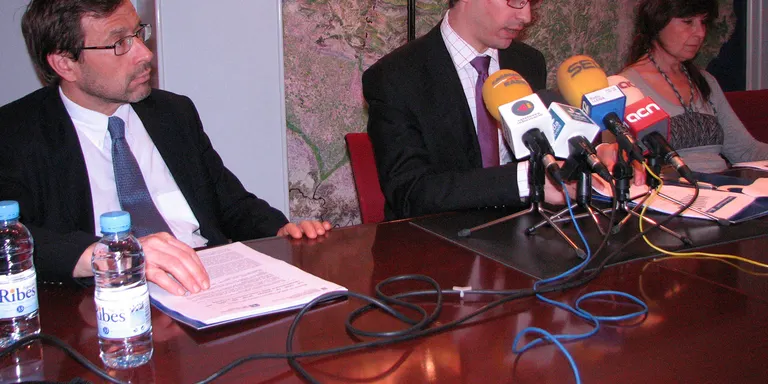 Creixen un 25 per cent les reclamacions de consumidors al Pirineu i a Ponent per la crisi