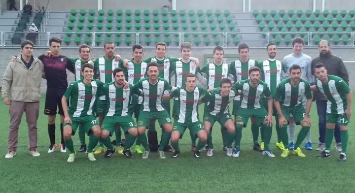 El primer equip del Club Futbol Arenys ‘salva’ la categoria