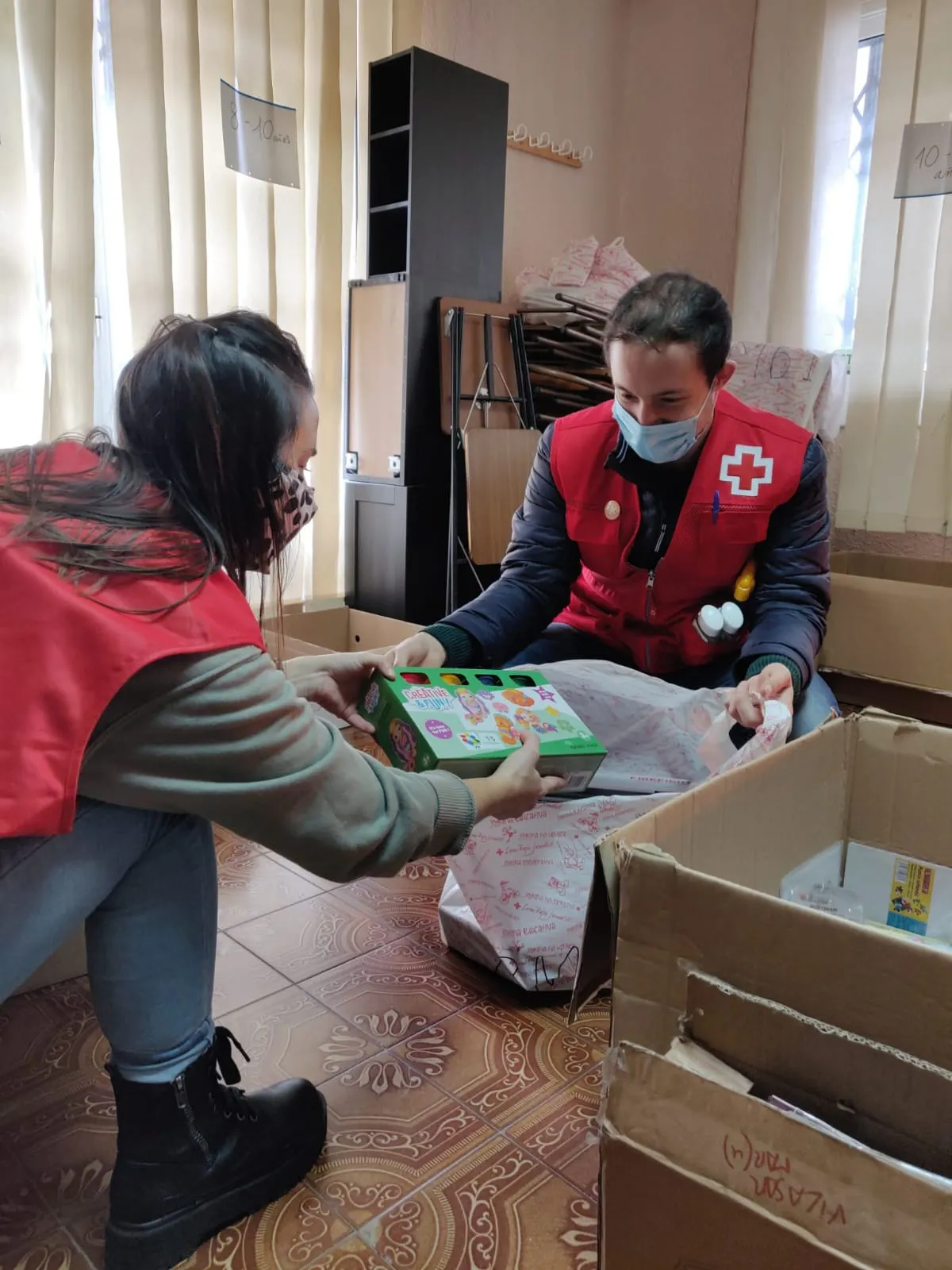 Fins al 23 de desembre, campanya de recollida de joguines, organitzada per Creu Roja