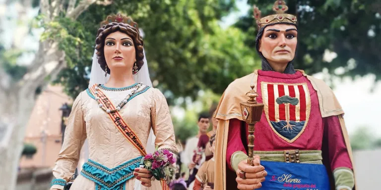 Els Gegants de Pineda presenten un calendari d'actuacions original i amb un marcat sentit històric