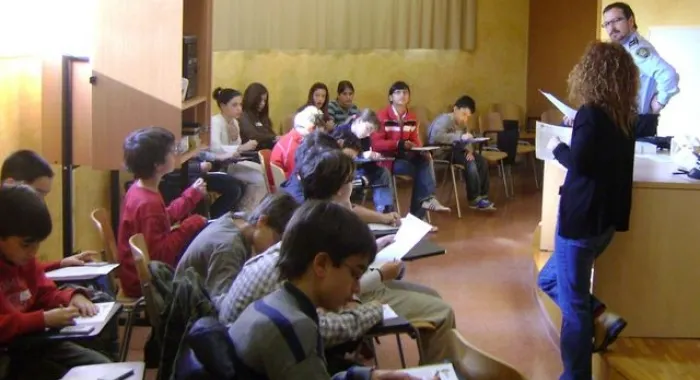 La Policia Local imparteix classes d'educació viària a les escoles 