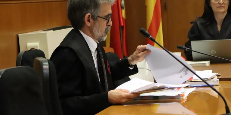 Alves es mostra en desacord amb el relat de la jutgessa sobre la violació però no el recorrerà
