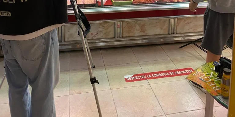 Begur impulsa una nova campanya per destacar el valor del comerç local