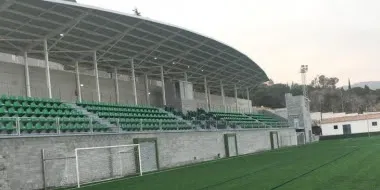 Arriba el segon derbi arenyenc de futbol de la temporada