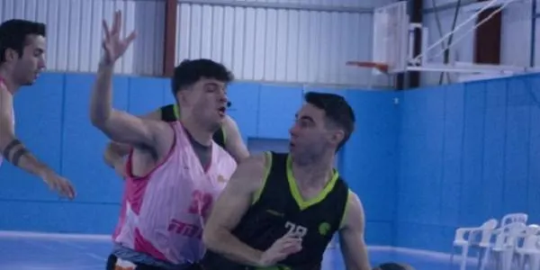 El Torredembarra BC supera un nou obstacle amb la victòria a la pista de l’AE Claret (83-98)