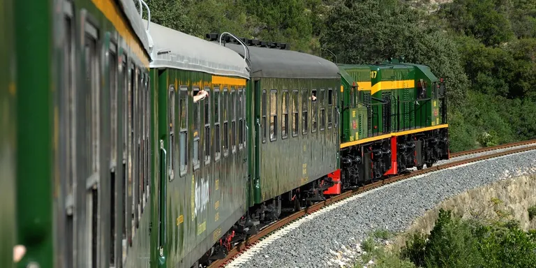 El Tren dels Llacs aspira a superar novament els 7.000 usuaris