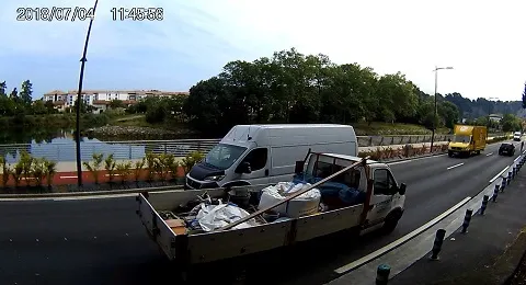 DISPOSITIVO ESPECIAL DE TRÁFICO DE POLICÍA LOCAL CON MOTIVO DE LA OPERACIÓN RETORNO