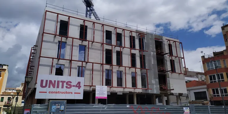 La constructora de l’hotel del Posit reprèn les obres després de dos anys i mig d’aturada