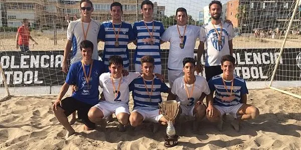 El CFP Torredembarra es proclama campió de Catalunya juvenil de futbol platja