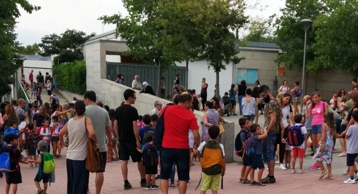 La jornada de portes obertes segueix avui a l’Escola Sinera