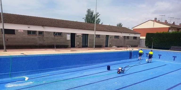 Tot a punt per obrir les piscines municipals