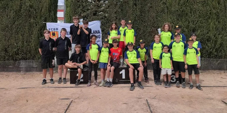 Doblet de l'Olius a la segona Lliga Infantil de Catalunya de Bitlles