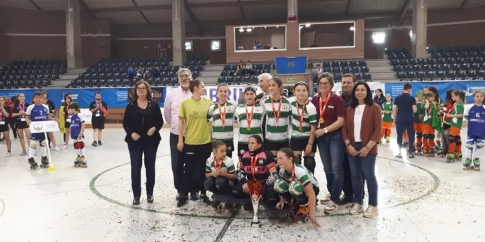 L’equip Fem12 del Club Hoquei Arenys guanya el Campionat de Catalunya