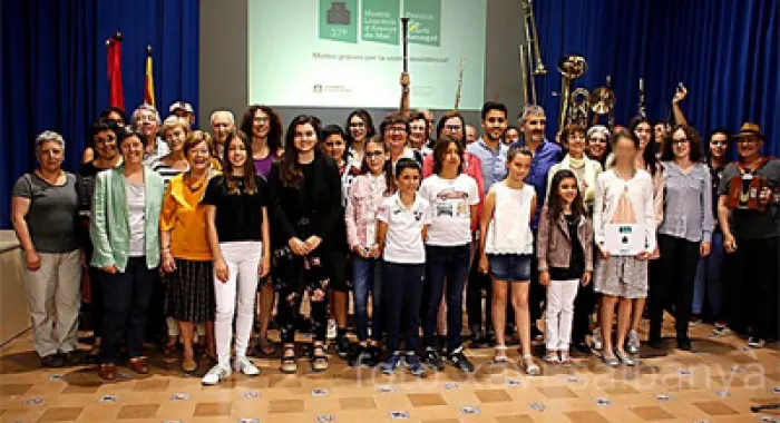Els guanyadors amb el jurat (foto: Xavi Salbanyà )