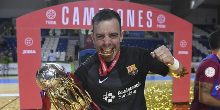Dídac Plana tanca la temporada guanyant 4 titols amb el Barça de Futbol Sala