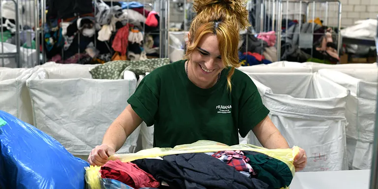 La Fundació Humana ha recollit 28 tones de tèxtil a Pineda durant el 2019, un 20% més respecte l'any anterior